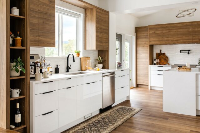 Laminate Kitchen